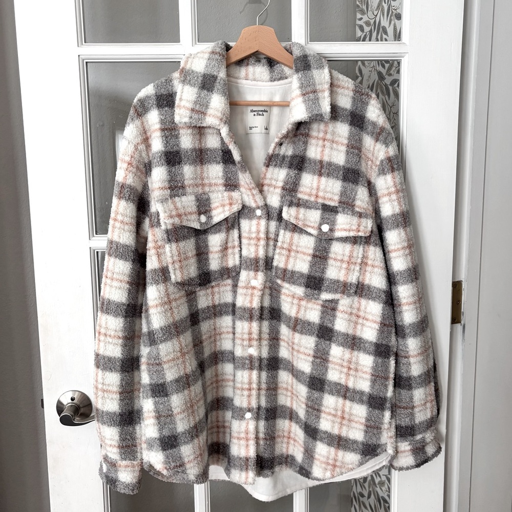 ABERCROMBIE & FITCH Plaid Faux Sherpa Shacket Sz L NWOT